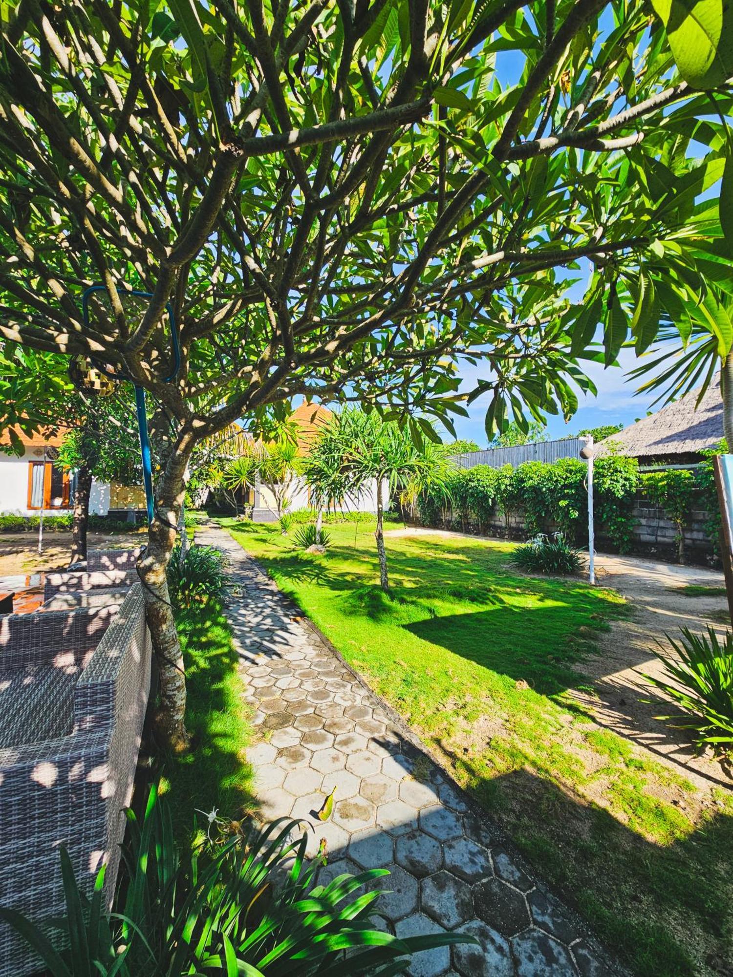 Hokita Home Stay Nusa Lembongan Dış mekan fotoğraf
